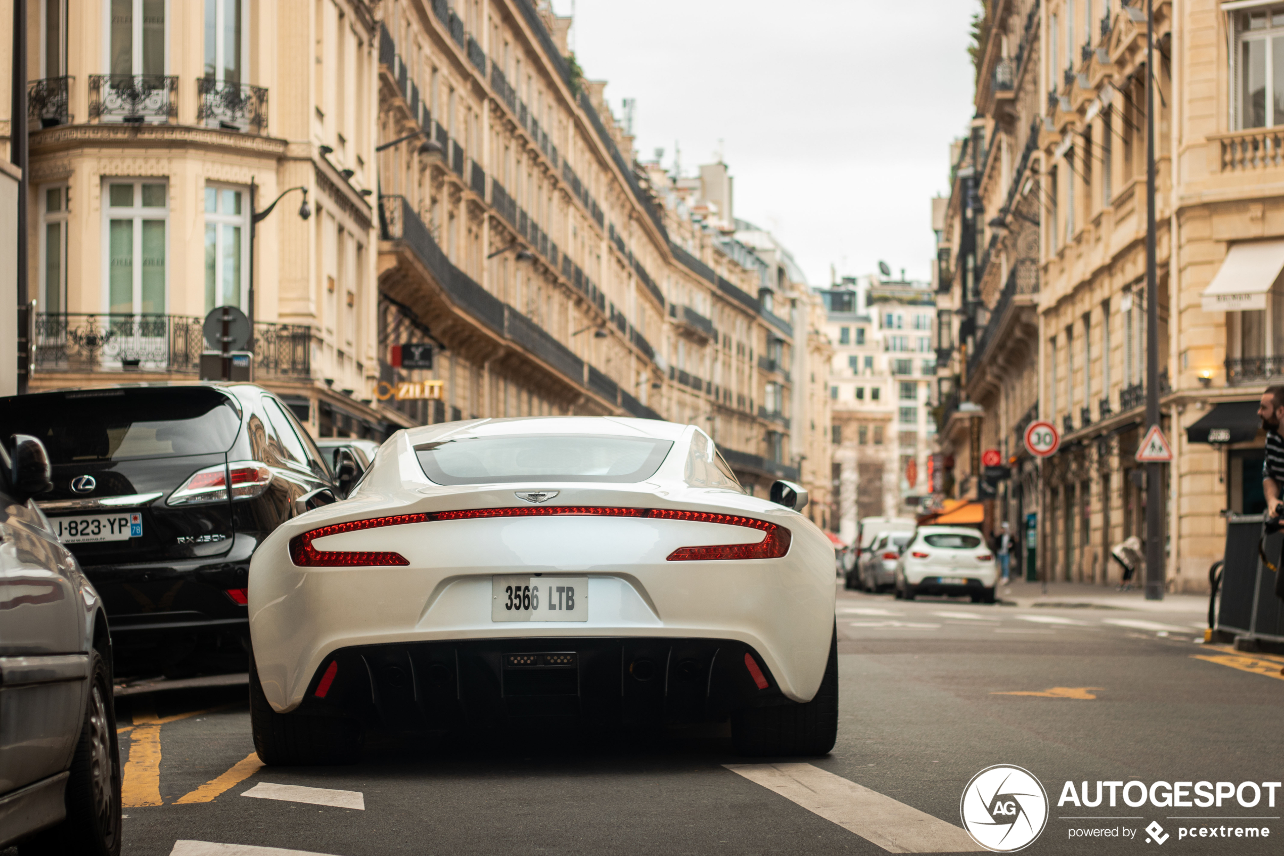 Aston Martin One-77