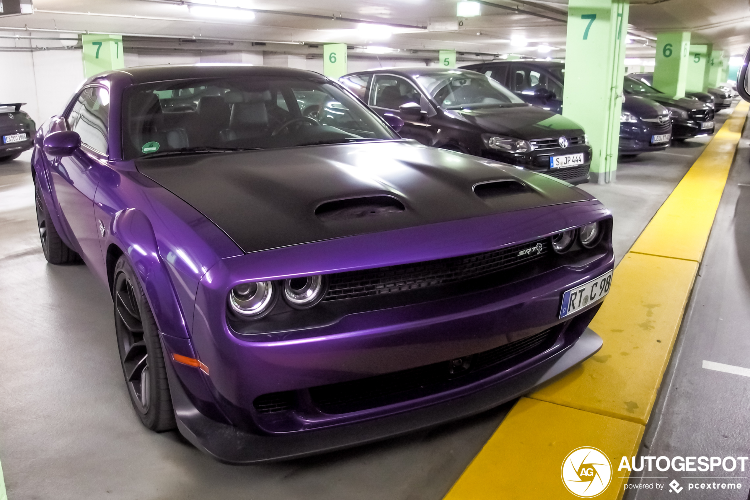 Dodge Challenger SRT Hellcat Widebody