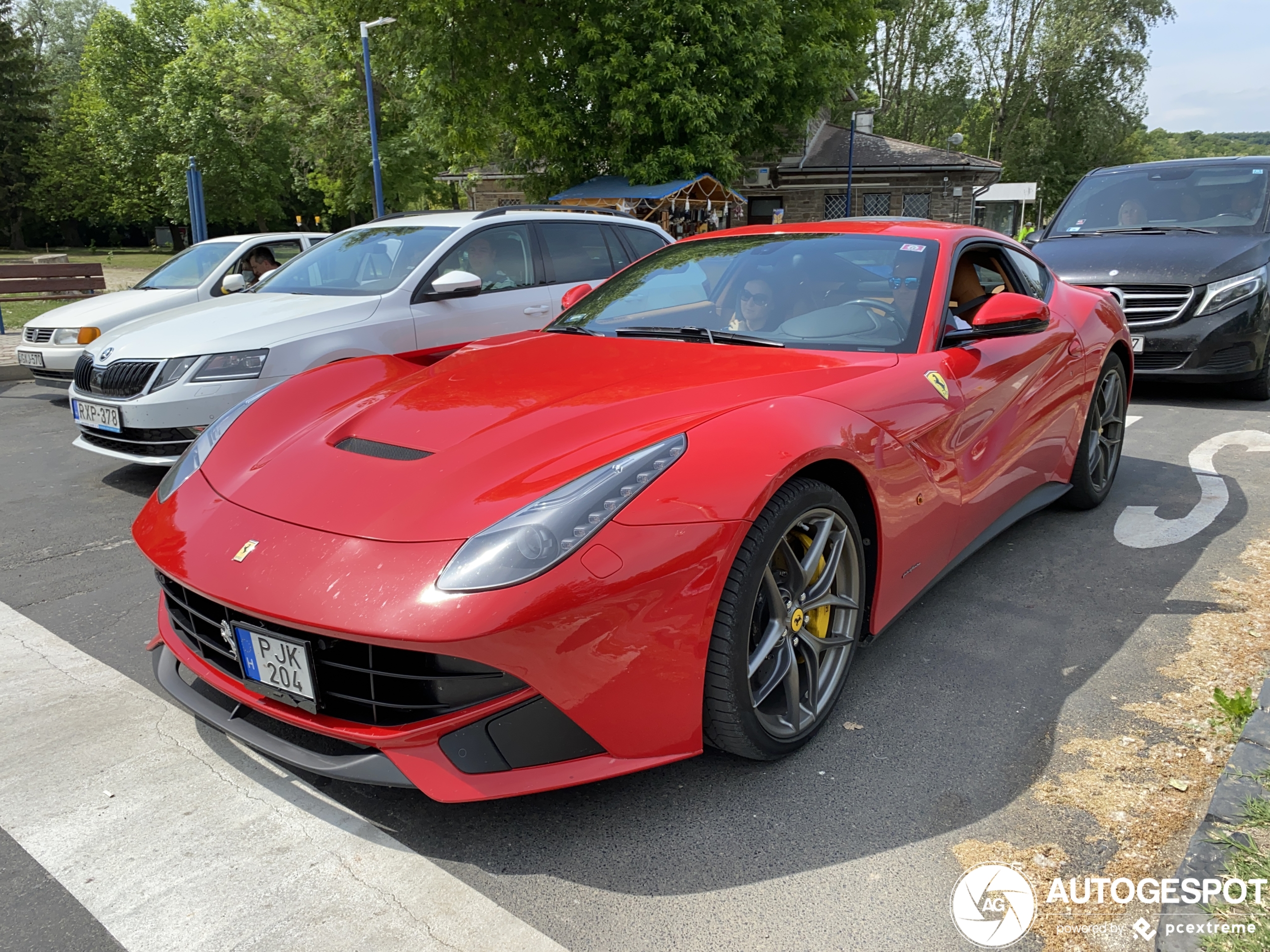 Ferrari F12berlinetta