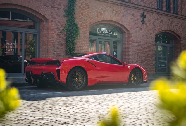 Ferrari 488 Pista