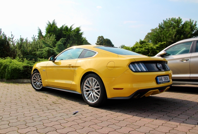 Ford Mustang GT 2015