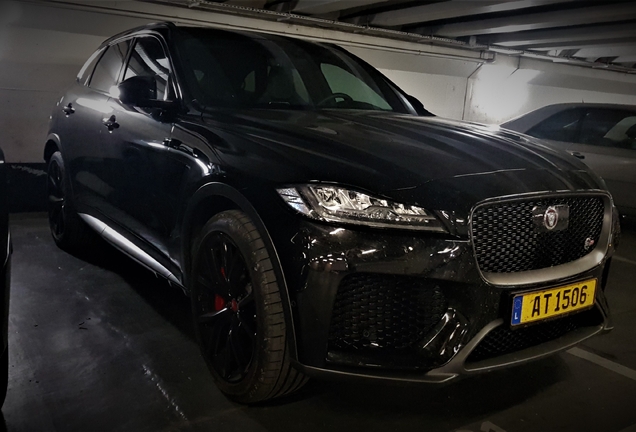 Jaguar F-PACE SVR