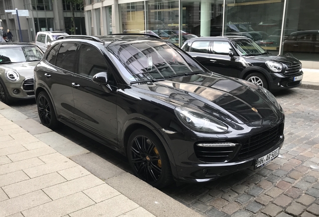 Porsche 958 Cayenne Turbo S