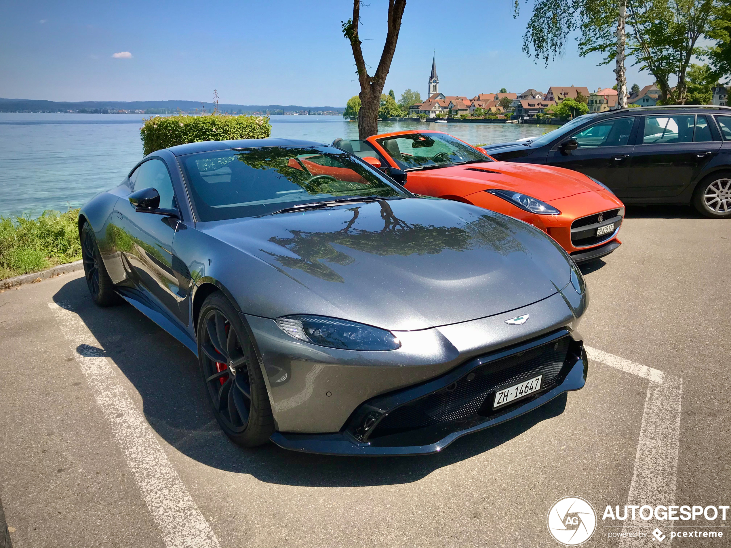 Aston Martin V8 Vantage 2018