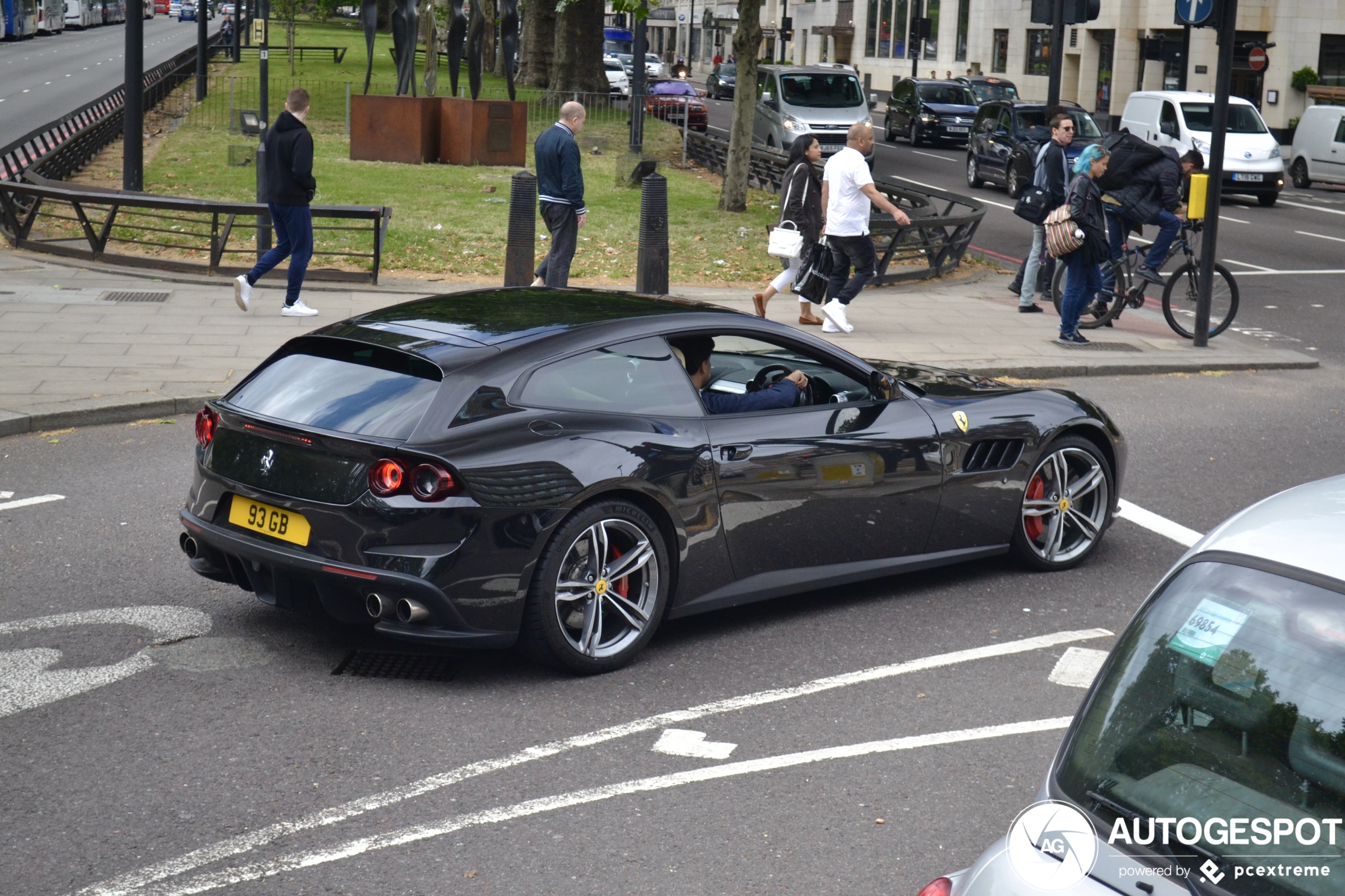 Ferrari GTC4Lusso