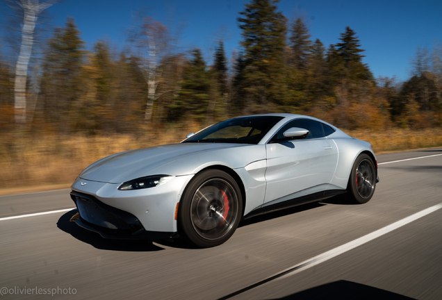 Aston Martin V8 Vantage 2018