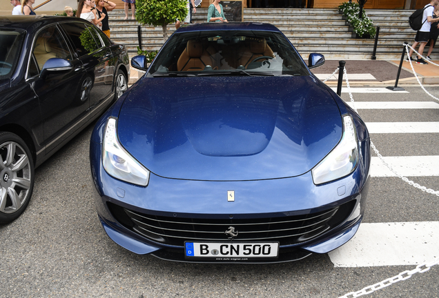 Ferrari GTC4Lusso