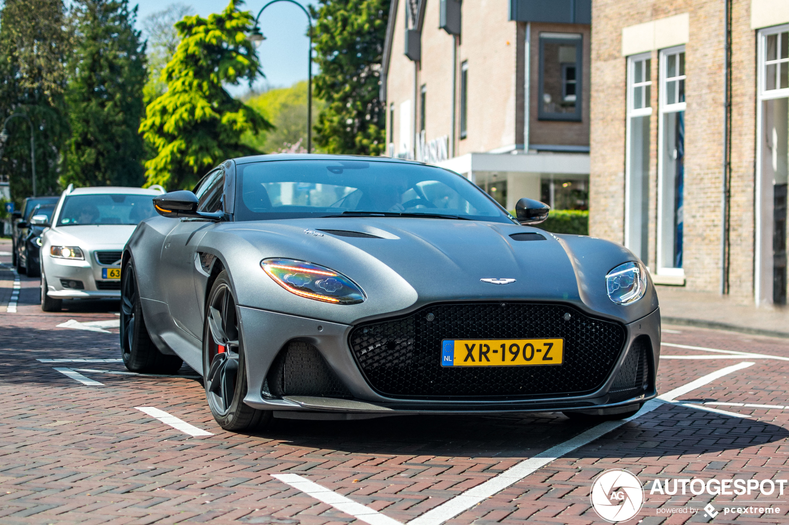 Aston Martin DBS Superleggera