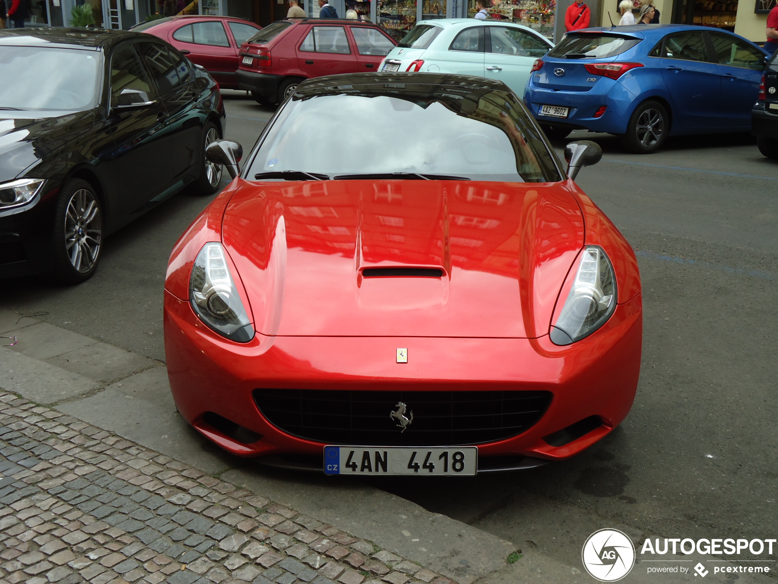 Ferrari California