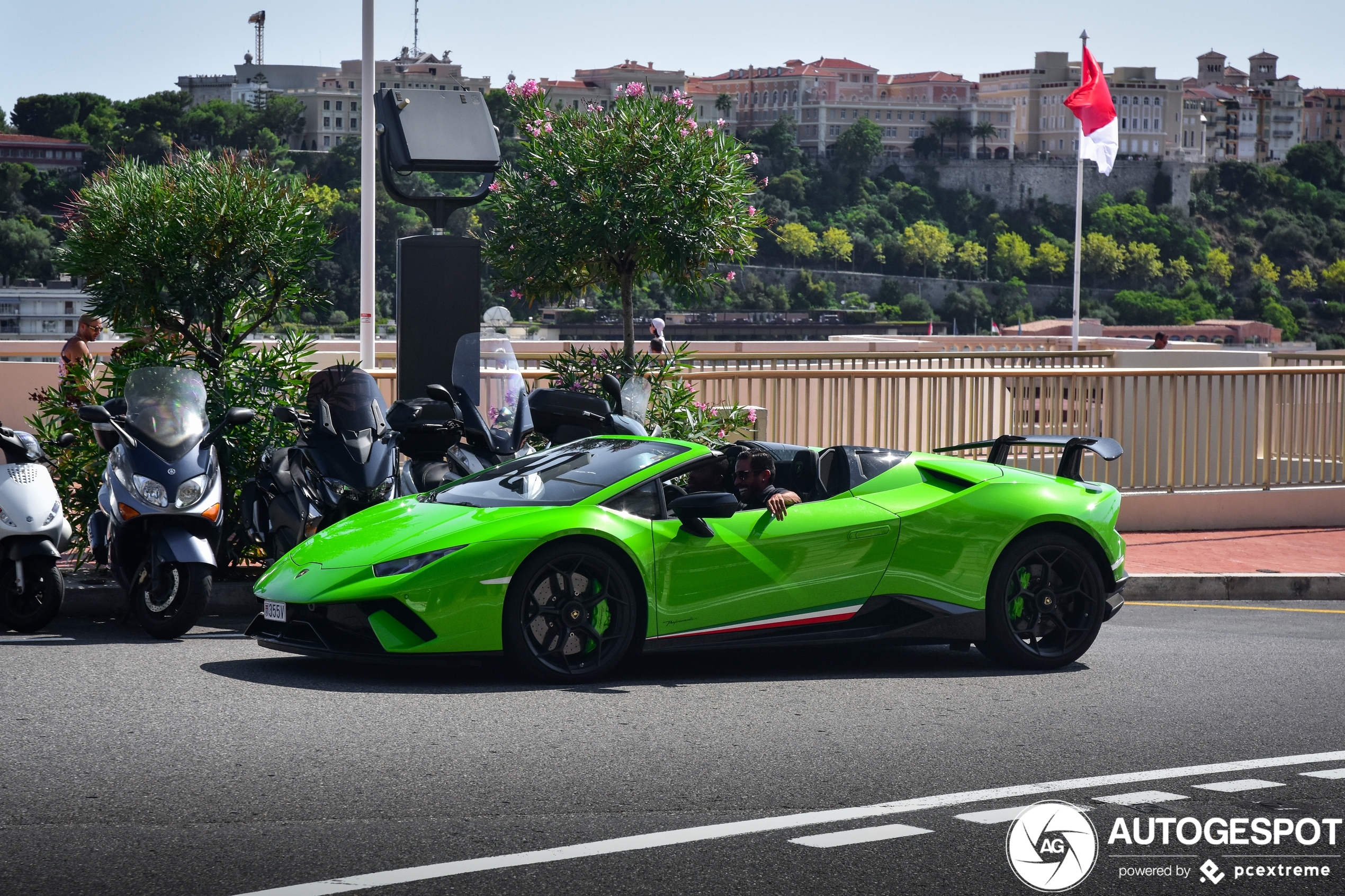 Lamborghini Huracán LP640-4 Performante Spyder