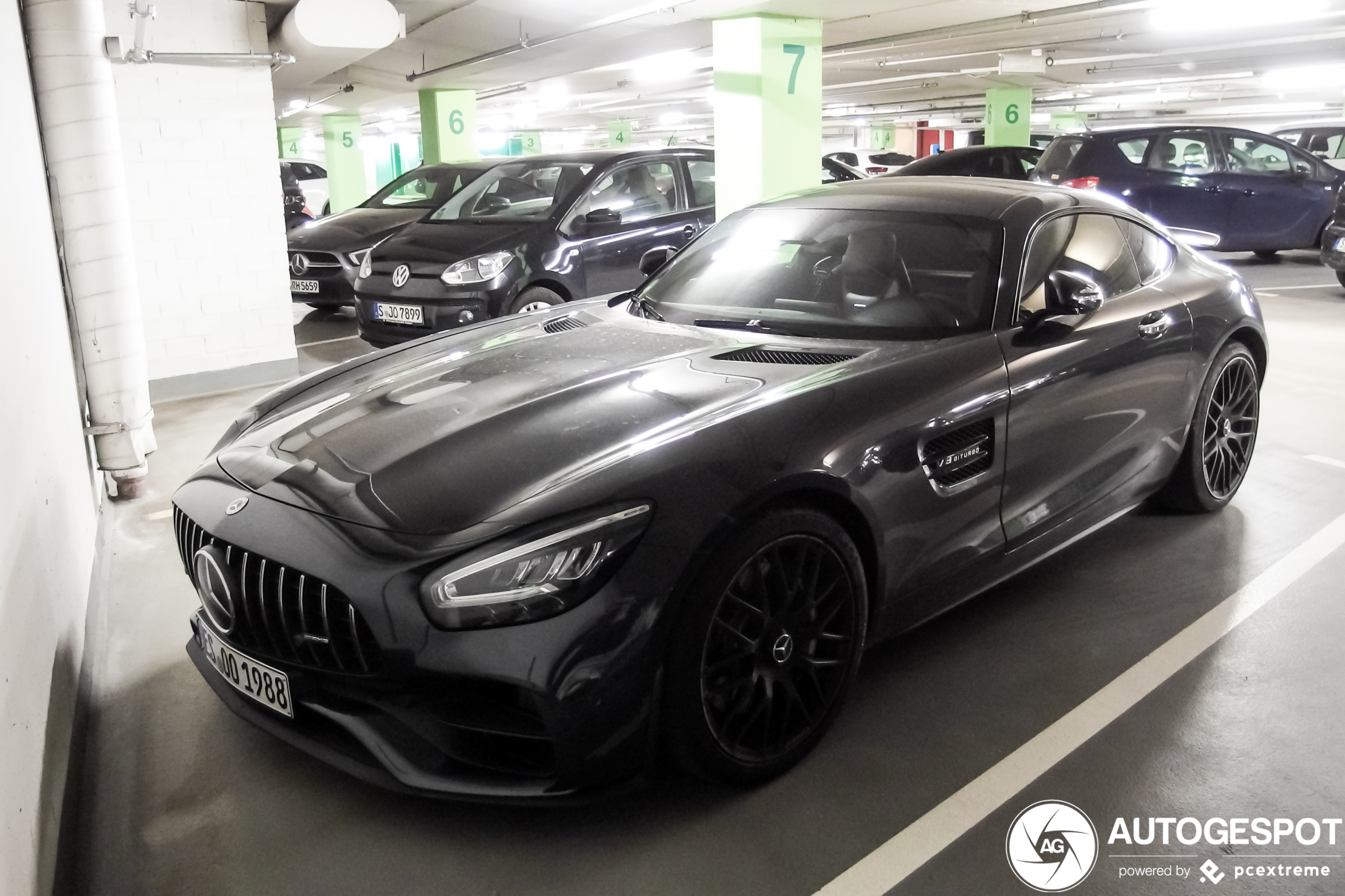 Mercedes-AMG GT C190 2019