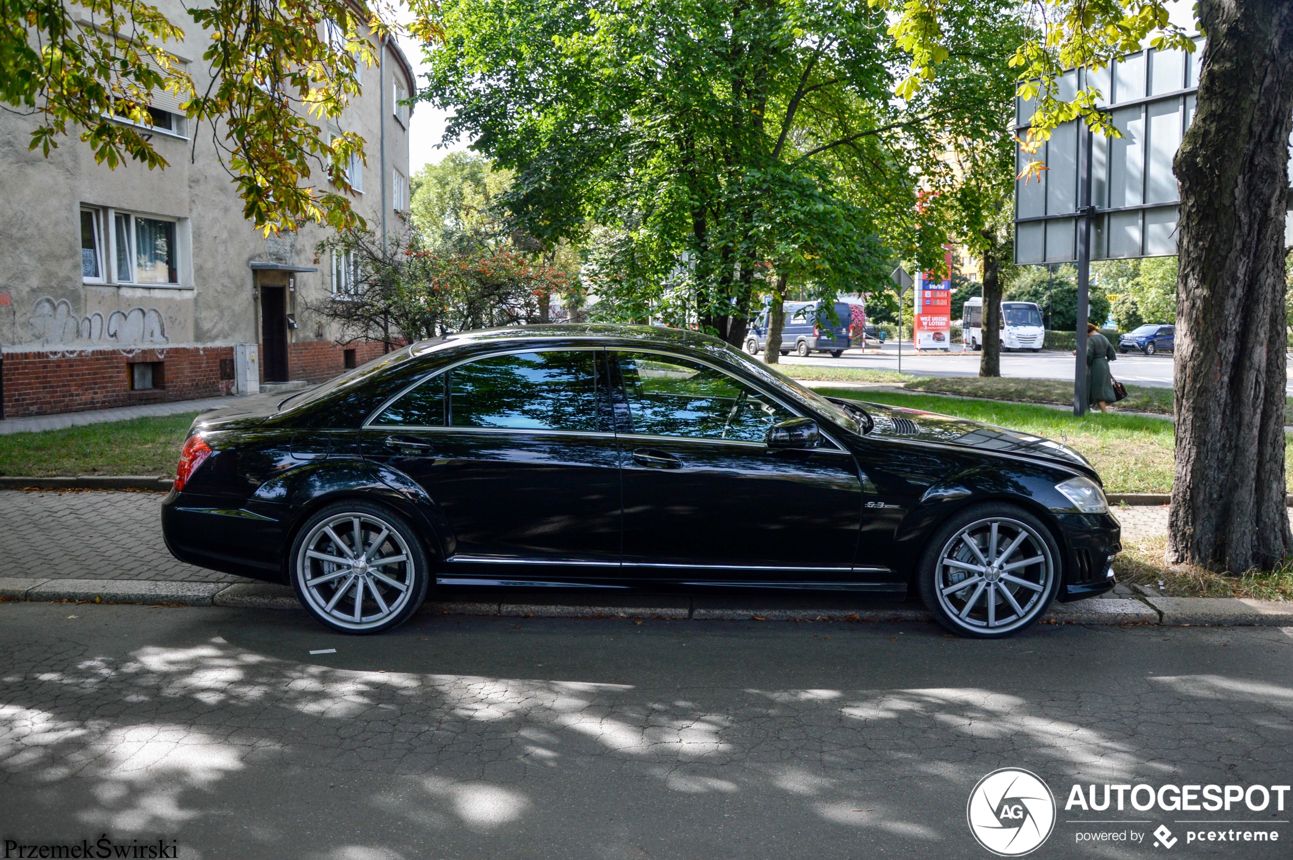 Mercedes-Benz S 63 AMG W221 2010