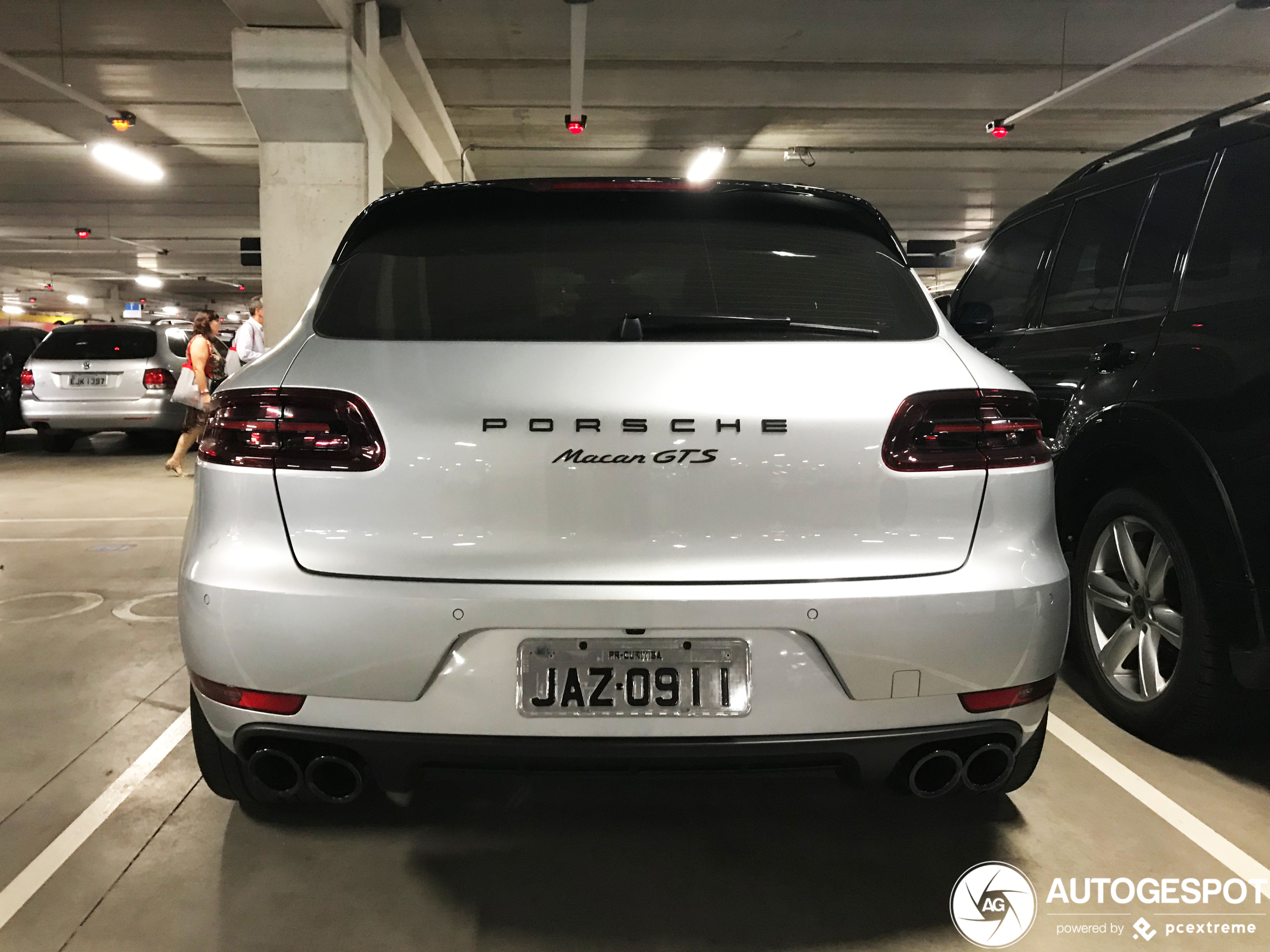 Porsche 95B Macan GTS