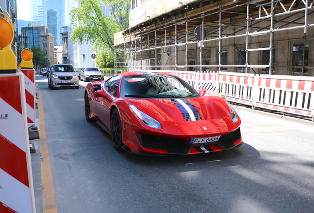 Ferrari 488 Pista