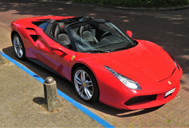 Ferrari 488 Spider