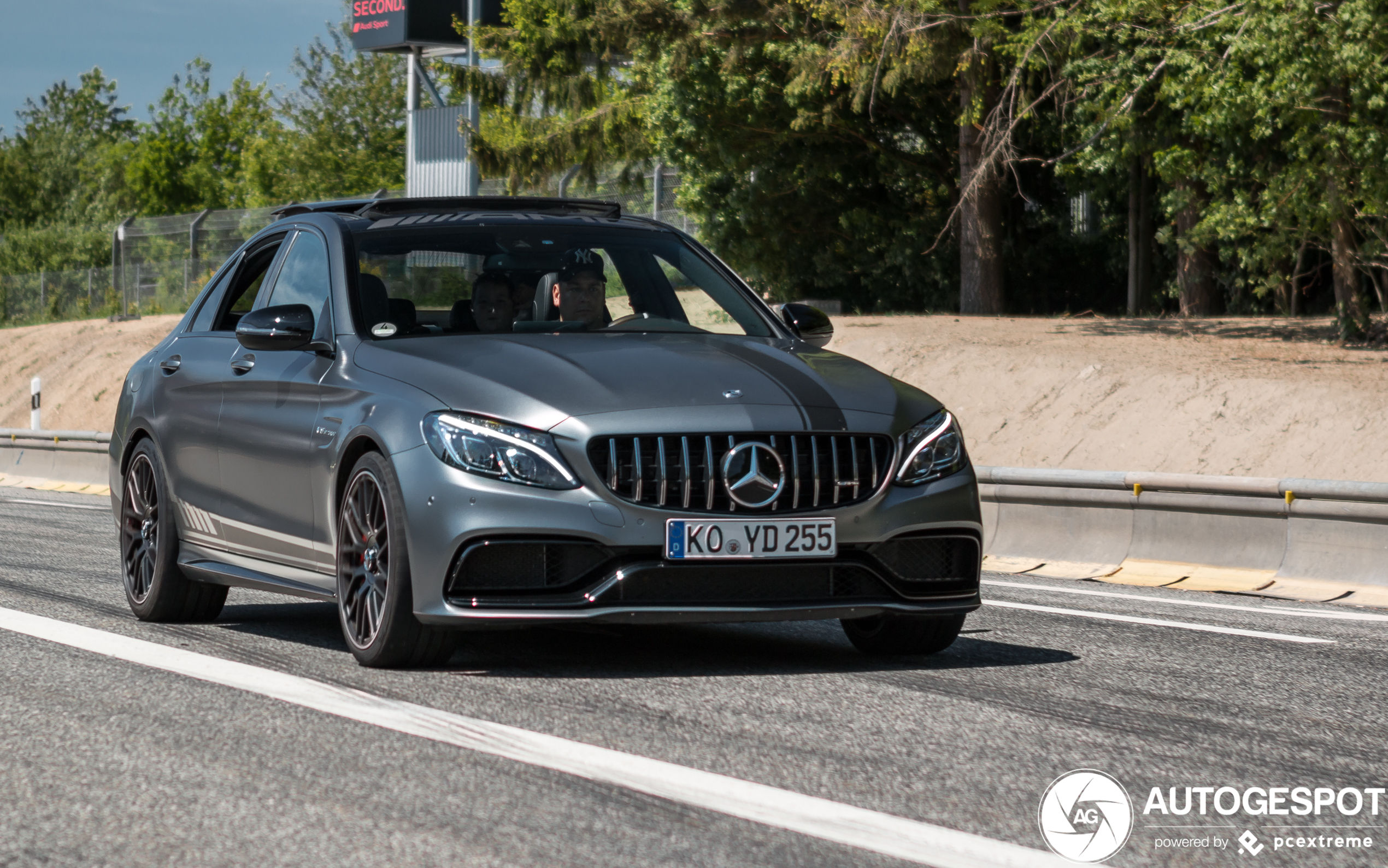 Mercedes-AMG C 63 S W205