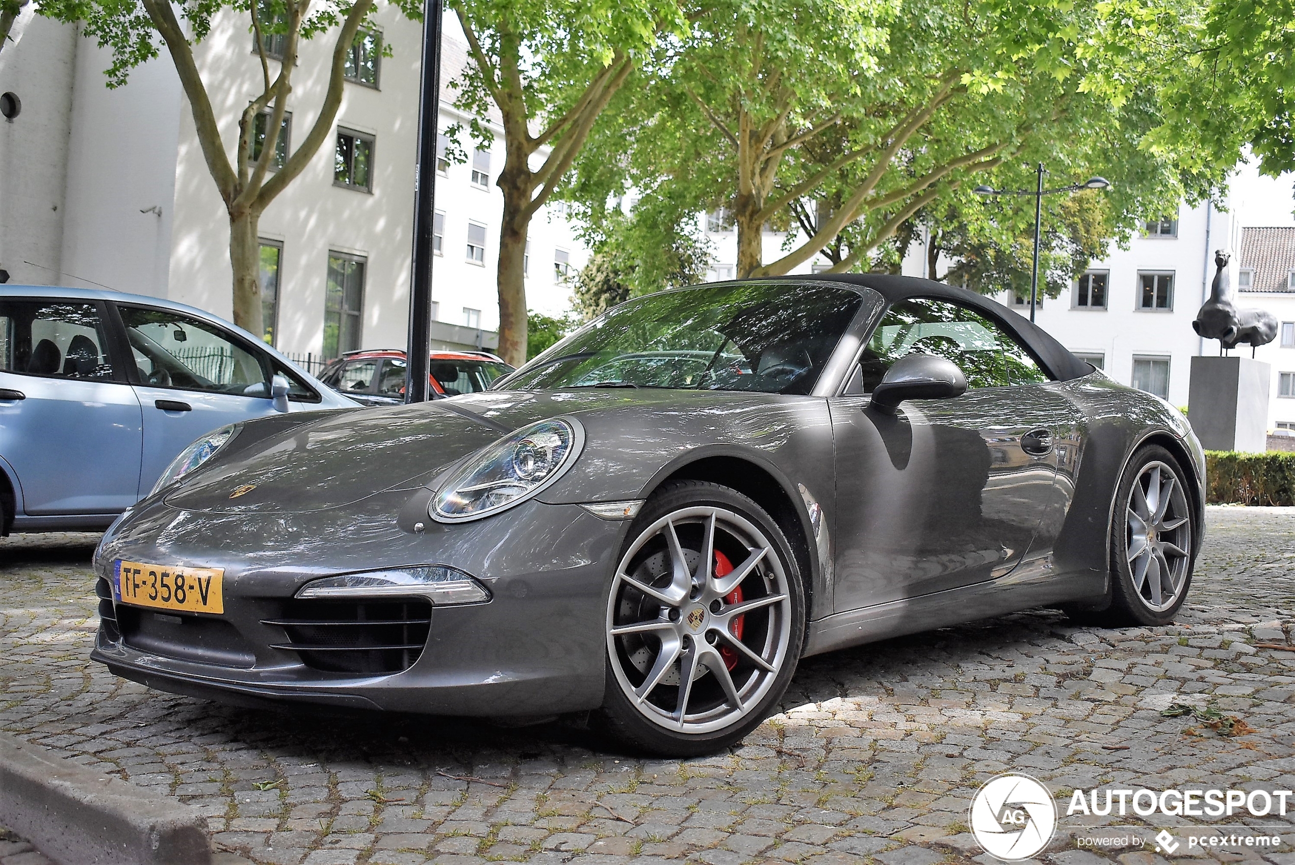 Porsche 991 Carrera S Cabriolet MkI