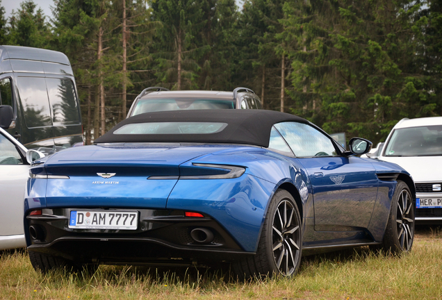 Aston Martin DB11 V8 Volante