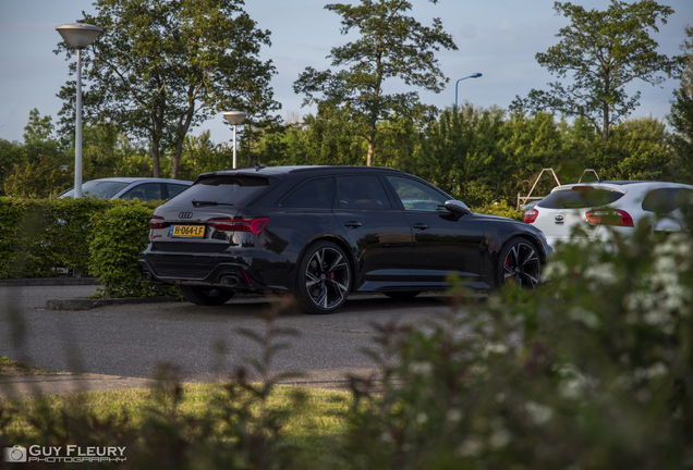 Audi RS6 Avant C8