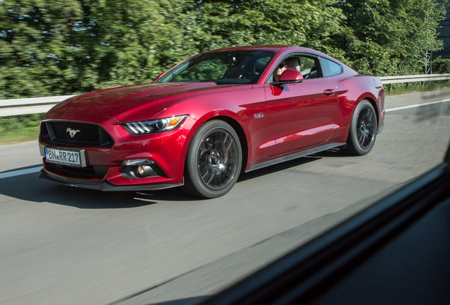 Ford Mustang GT 2015