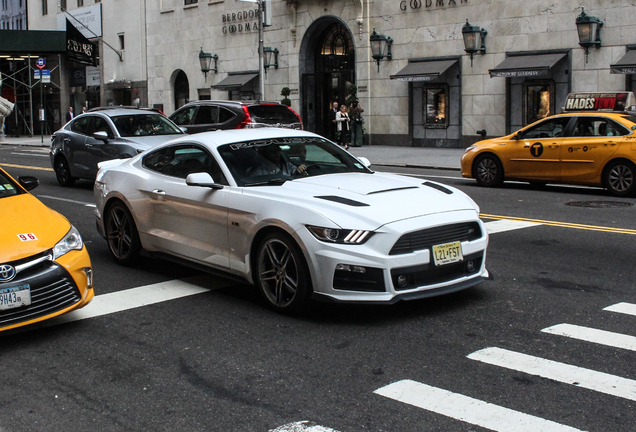 Ford Mustang Roush Stage 3 2015