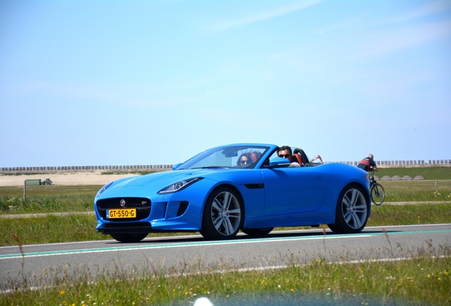 Jaguar F-TYPE S AWD Convertible