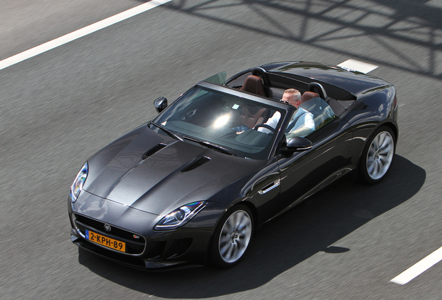 Jaguar F-TYPE S Convertible