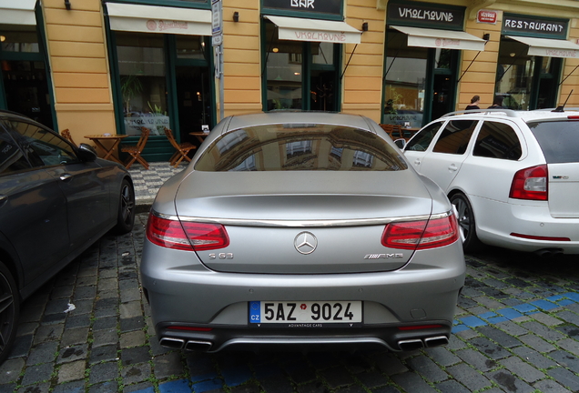 Mercedes-Benz S 63 AMG Coupé C217