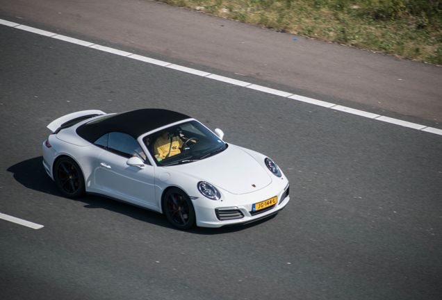 Porsche 991 Carrera 4S Cabriolet MkII