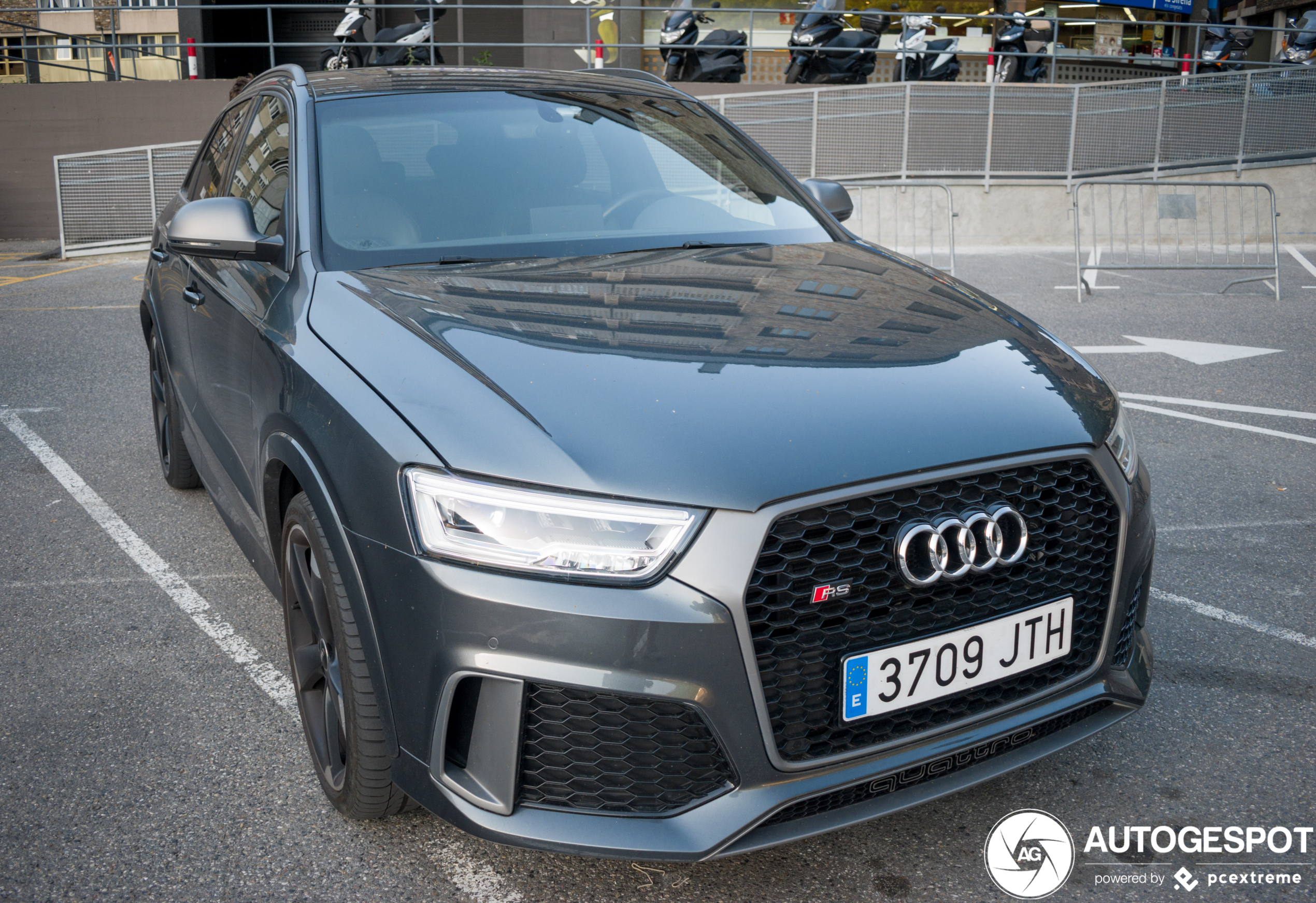 Audi RS Q3 2015