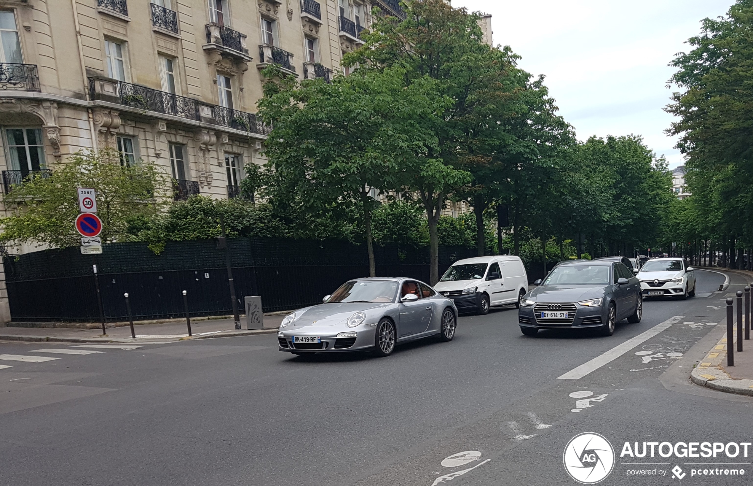 Porsche 997 Carrera GTS