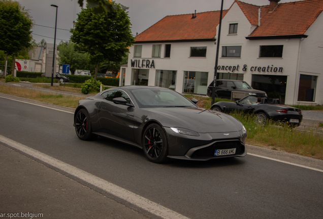 Aston Martin V8 Vantage 2018