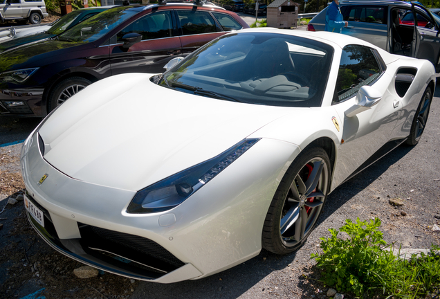 Ferrari 488 Spider