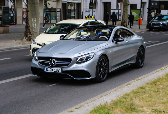 Mercedes-Benz S 63 AMG Coupé C217