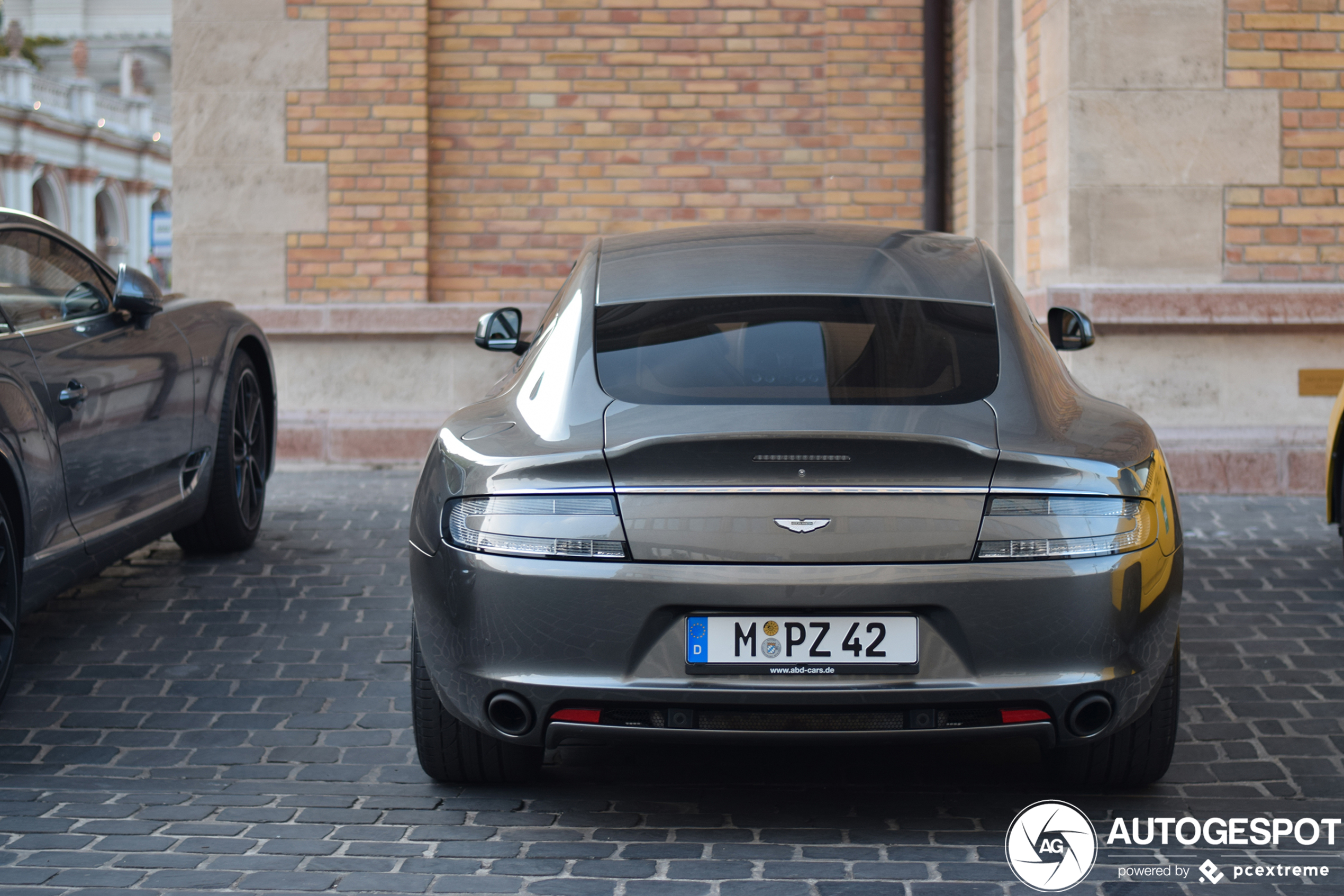 Aston Martin Rapide S