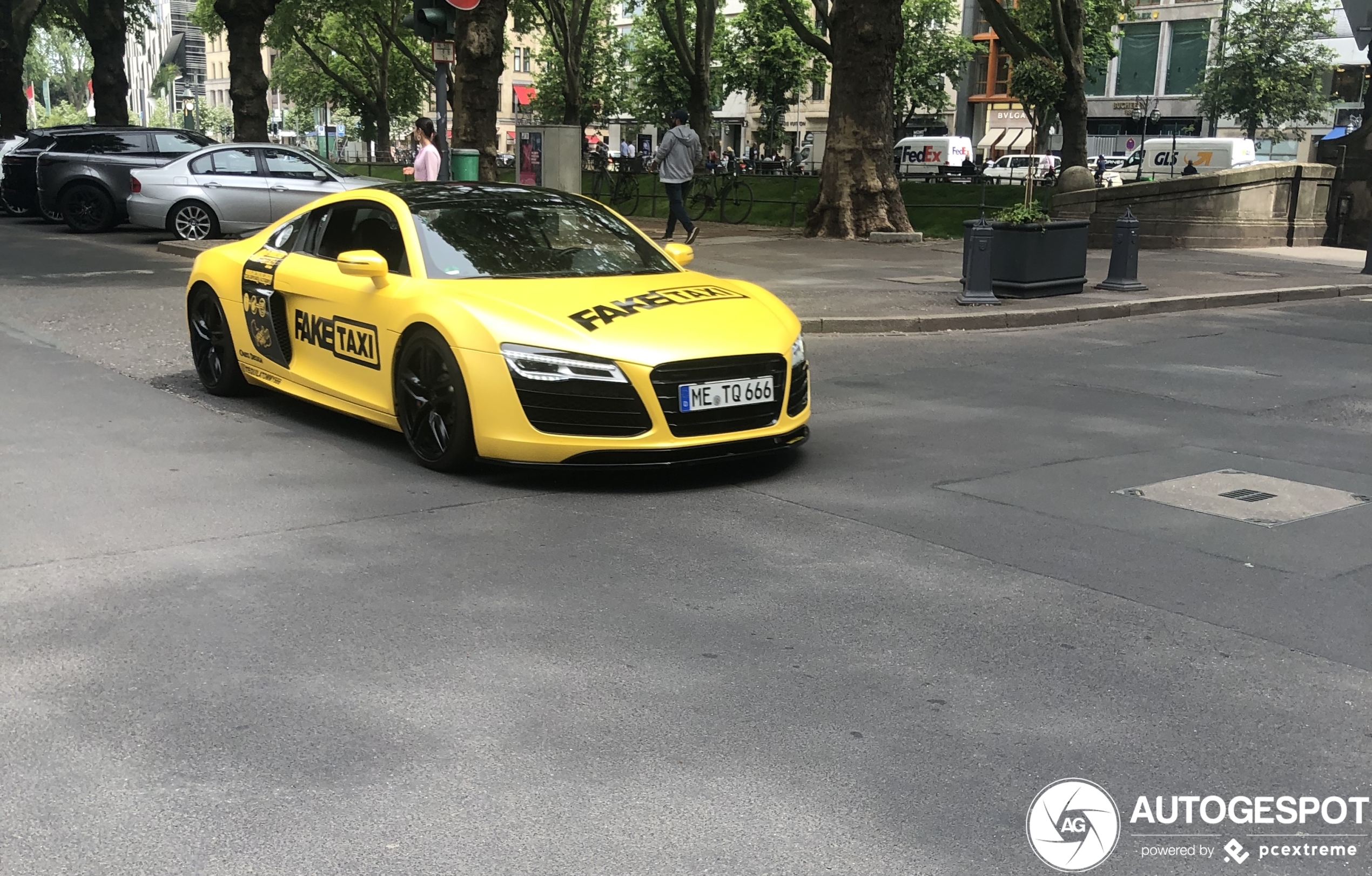 Audi R8 V10 2013