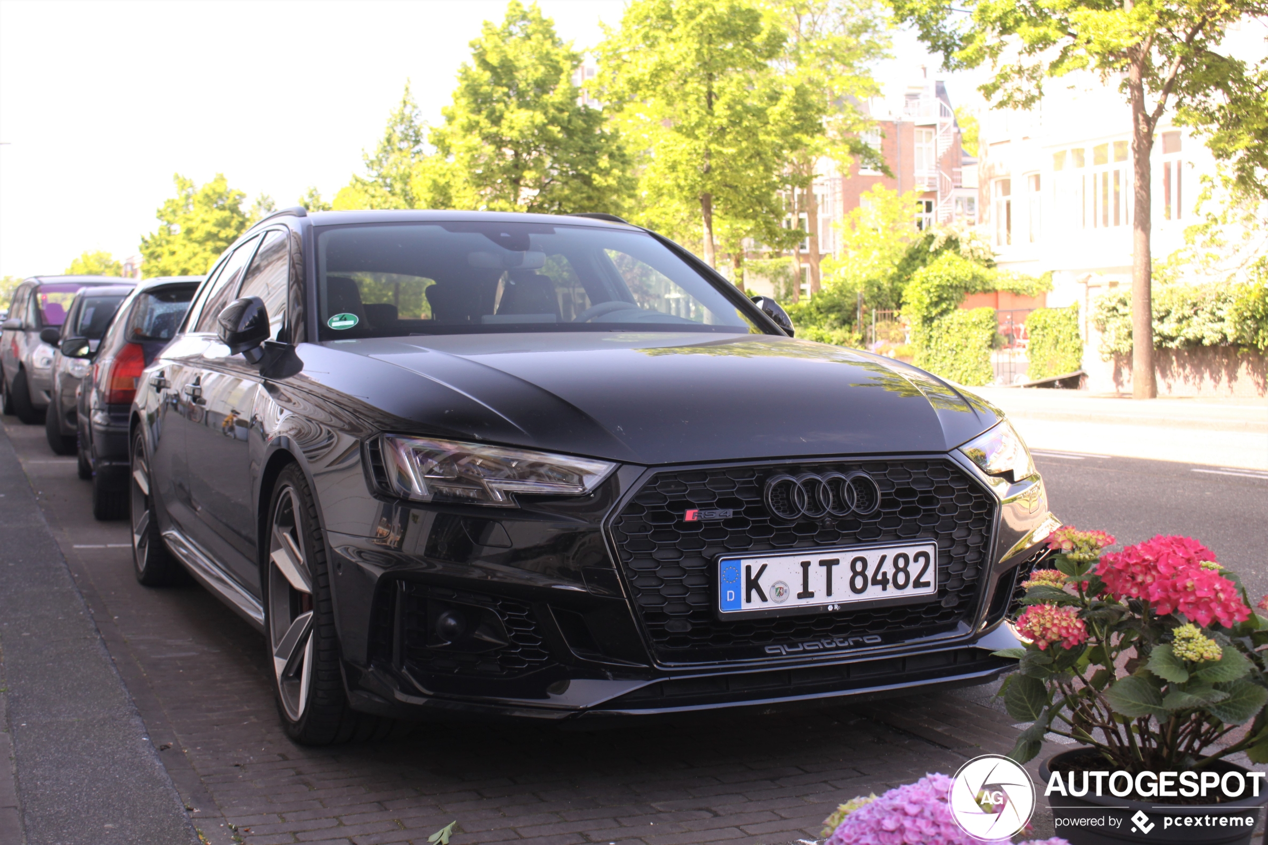 Audi RS4 Avant B9