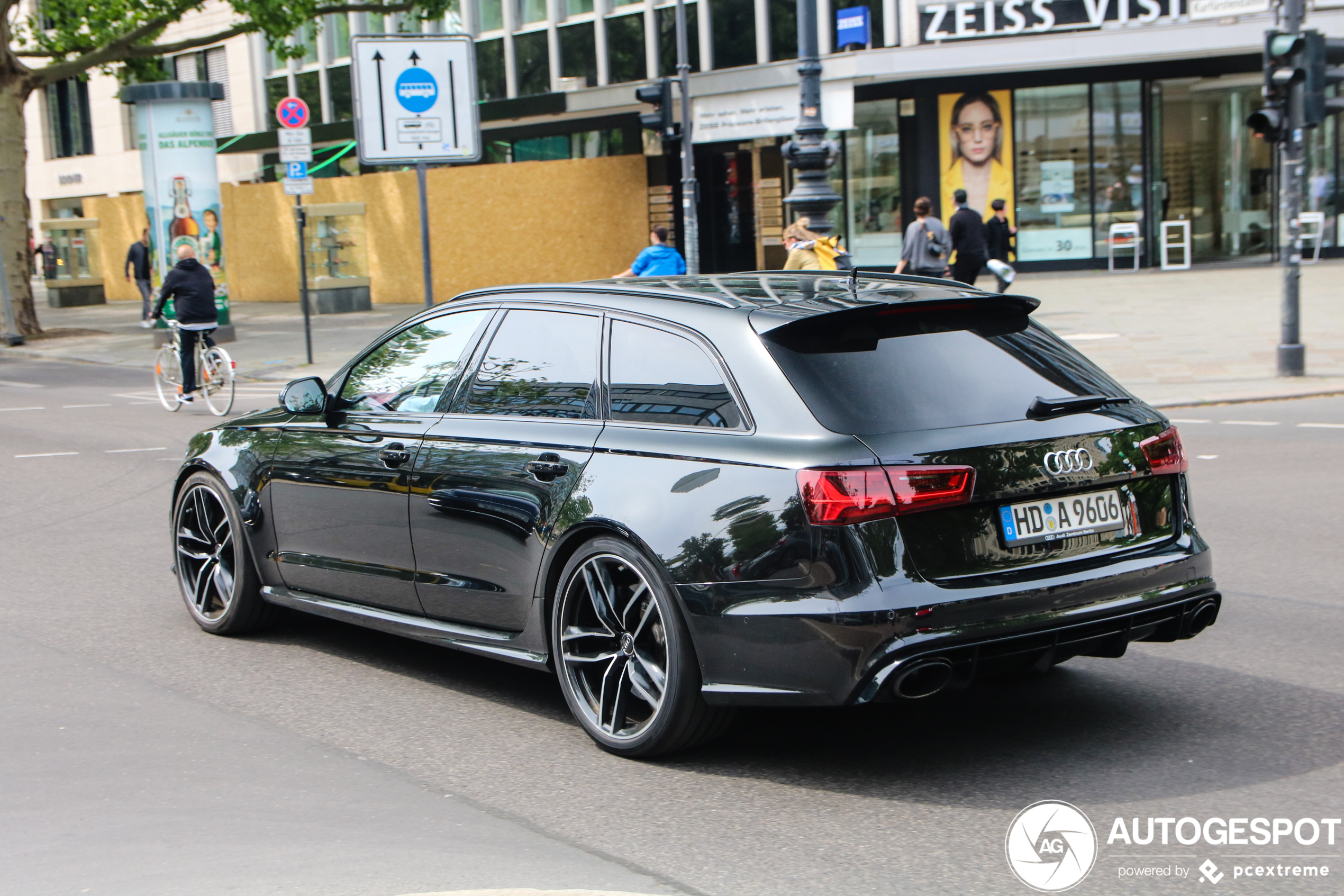 Audi RS6 Avant C7 2015