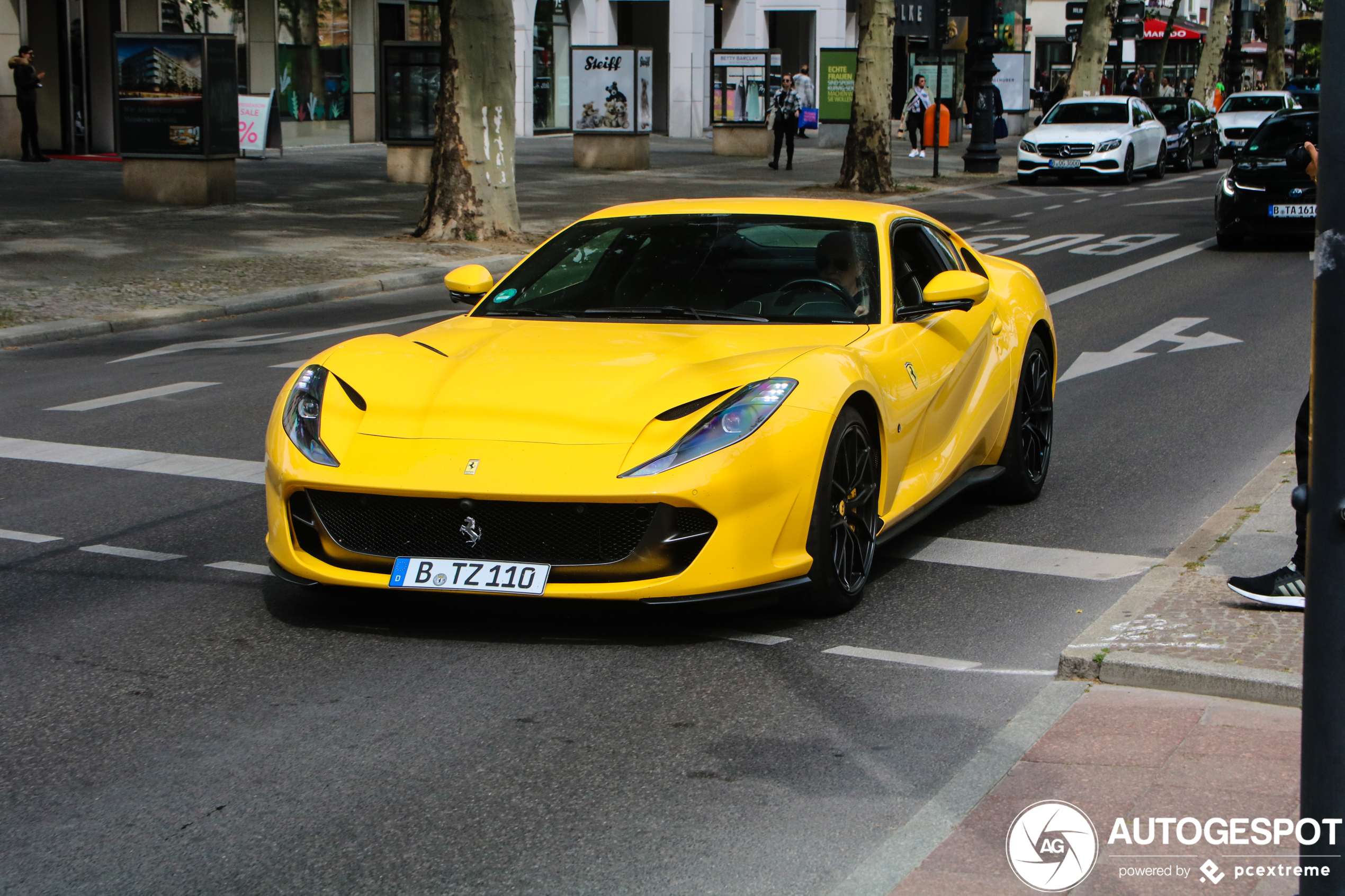 Ferrari 812 Superfast