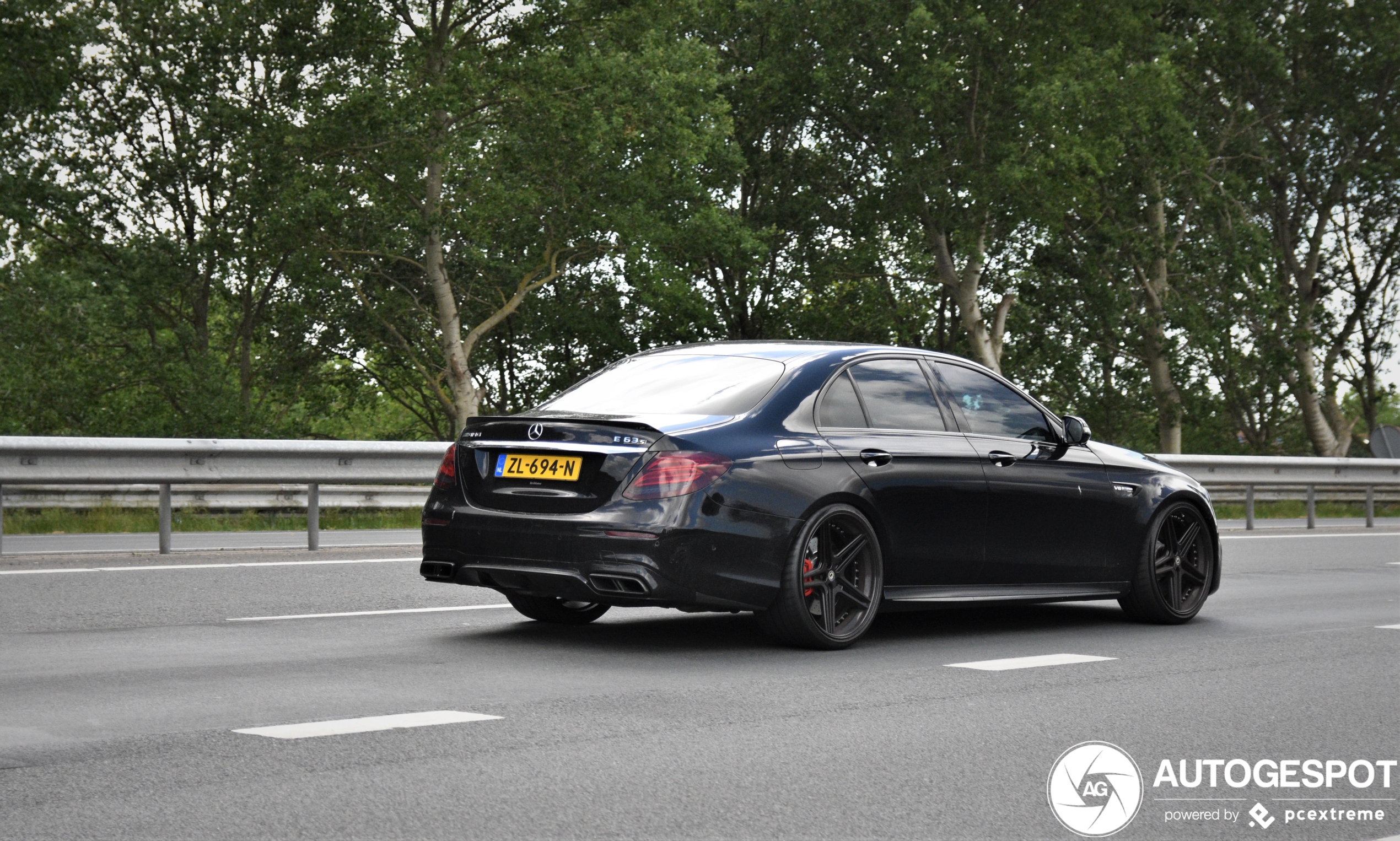 Mercedes-AMG E 63 S W213