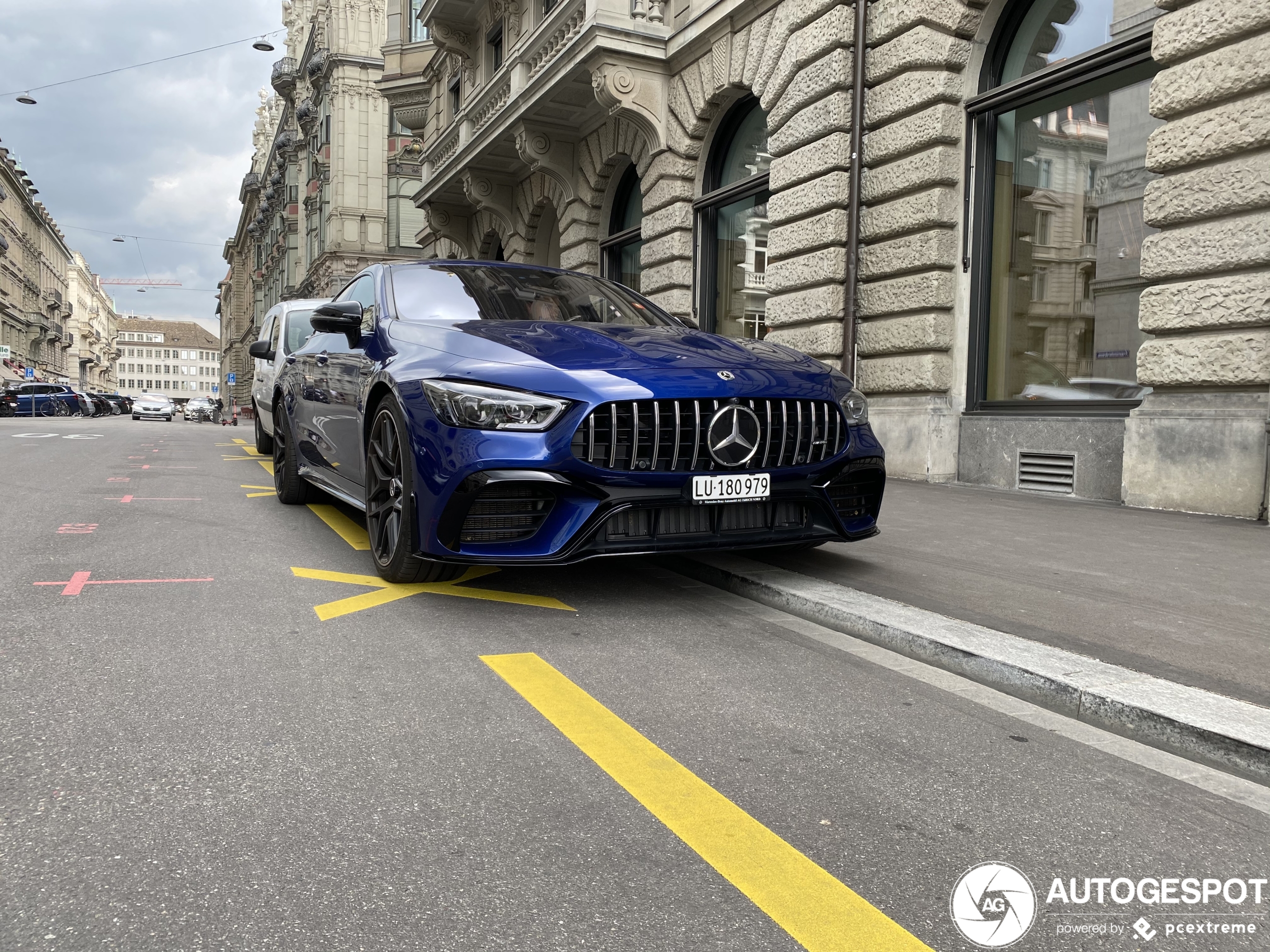 Mercedes-AMG GT 63 S X290