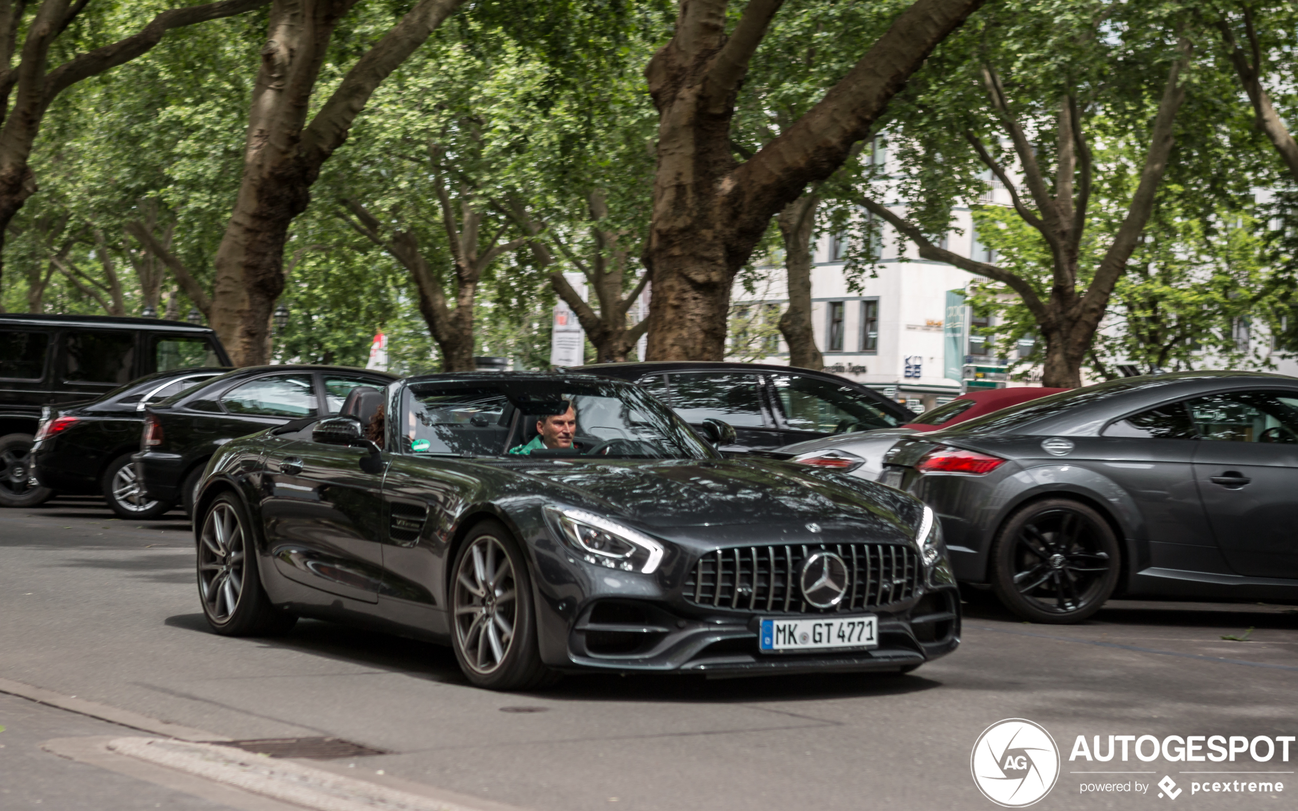 Mercedes-AMG GT Roadster R190