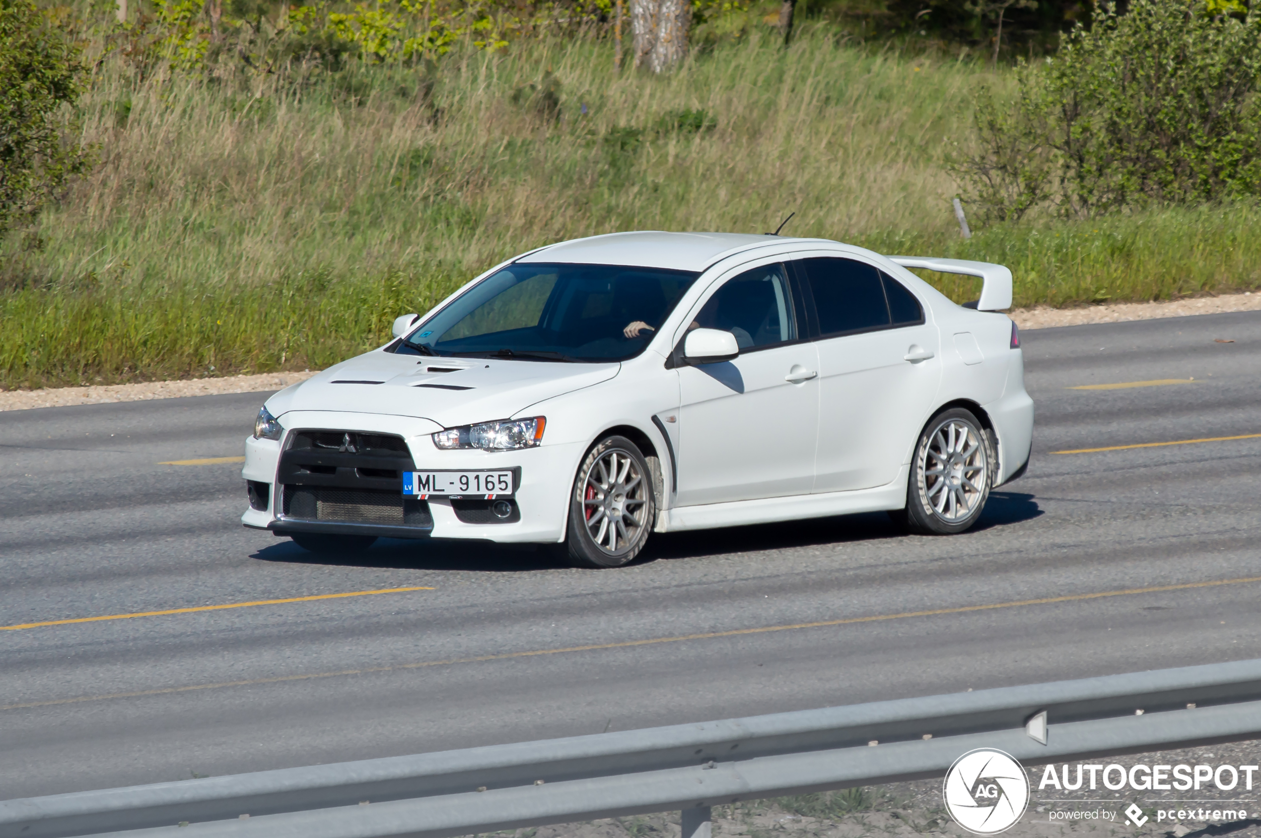 Mitsubishi Lancer Evolution X