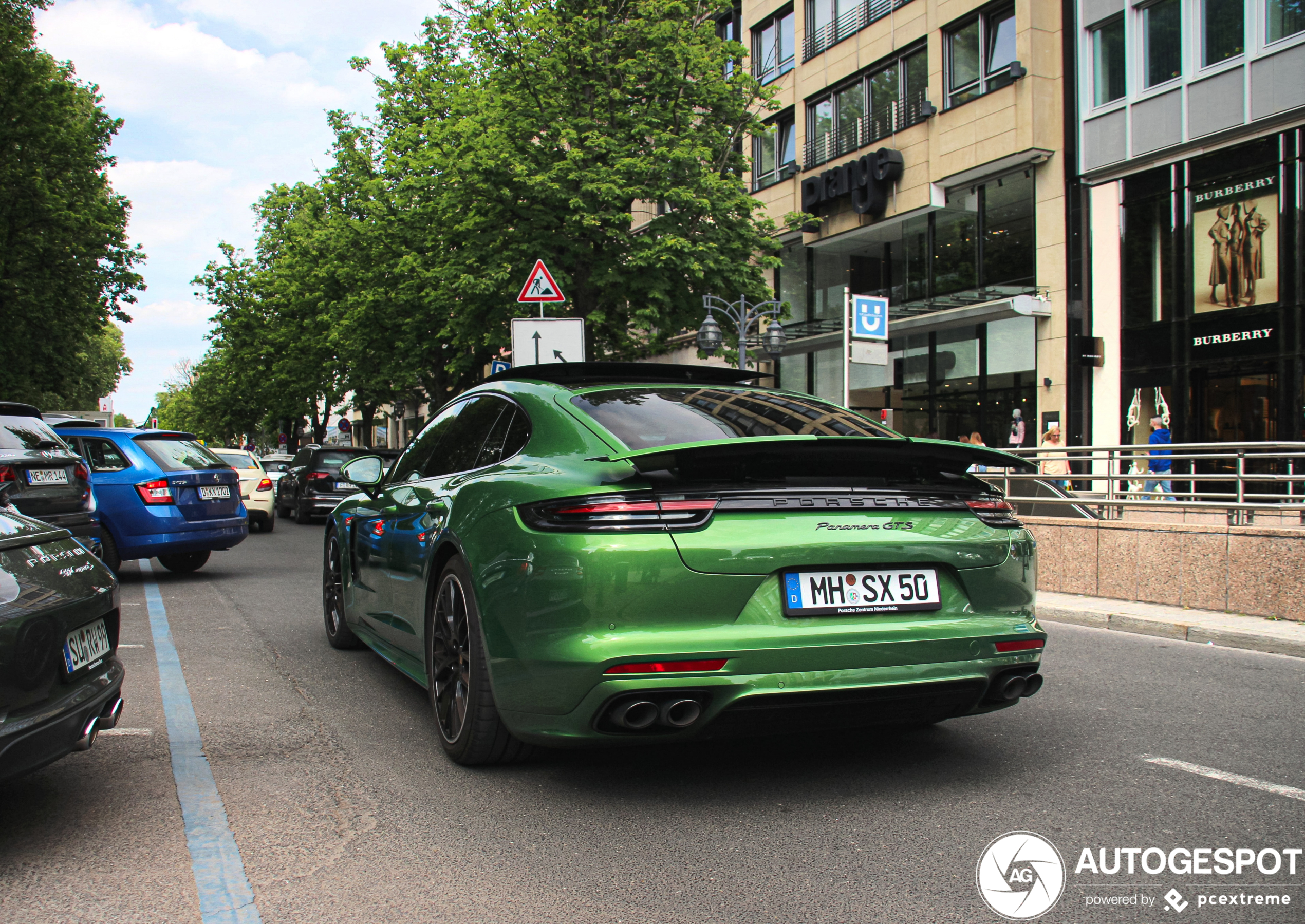 Porsche 971 Panamera GTS MkI