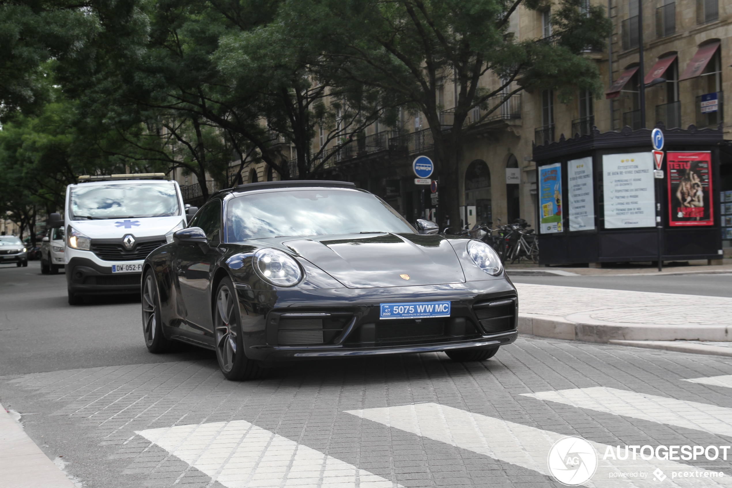 Porsche 992 Carrera S