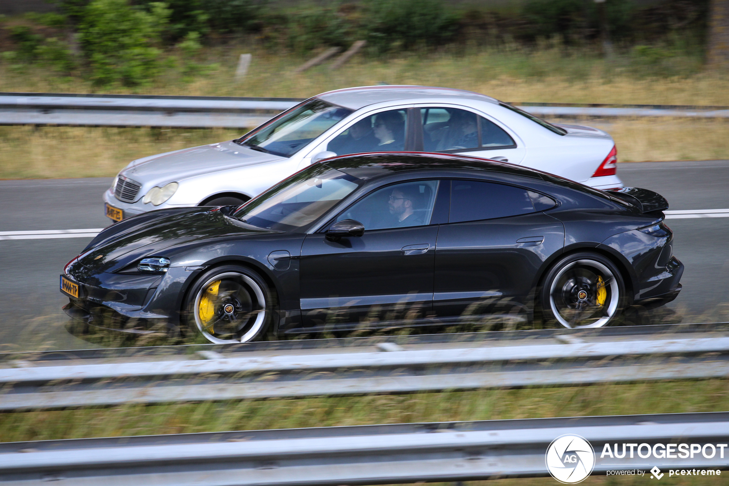 Porsche Taycan Turbo S