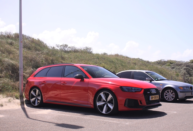 Audi RS4 Avant B9