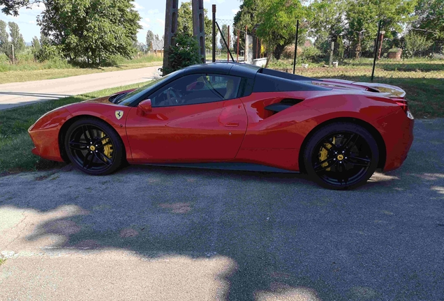 Ferrari 488 Spider