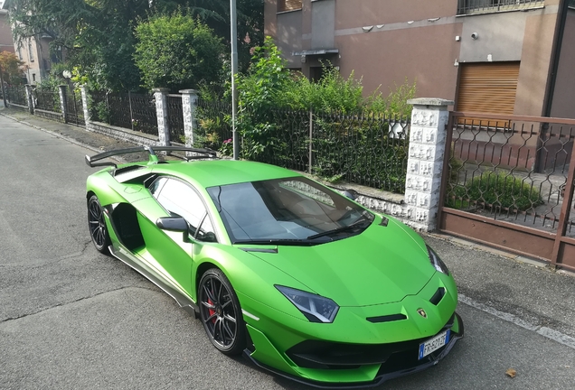 Lamborghini Aventador LP770-4 SVJ