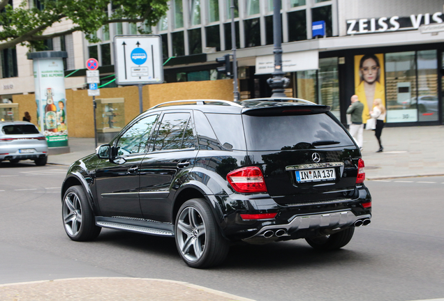 Mercedes-Benz ML 63 AMG W164 2009